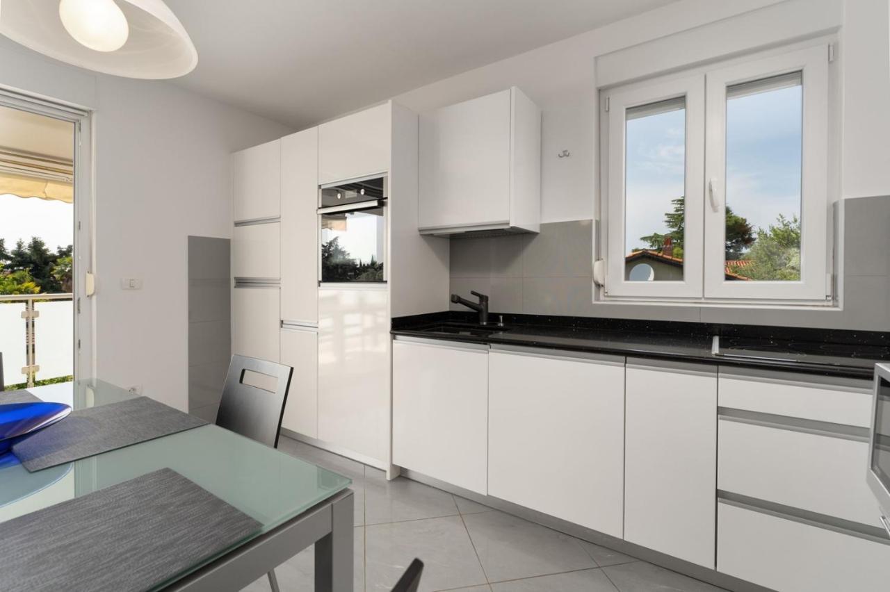 Apartment Sky By Seeadria Agency Novigrad Istria Eksteriør billede