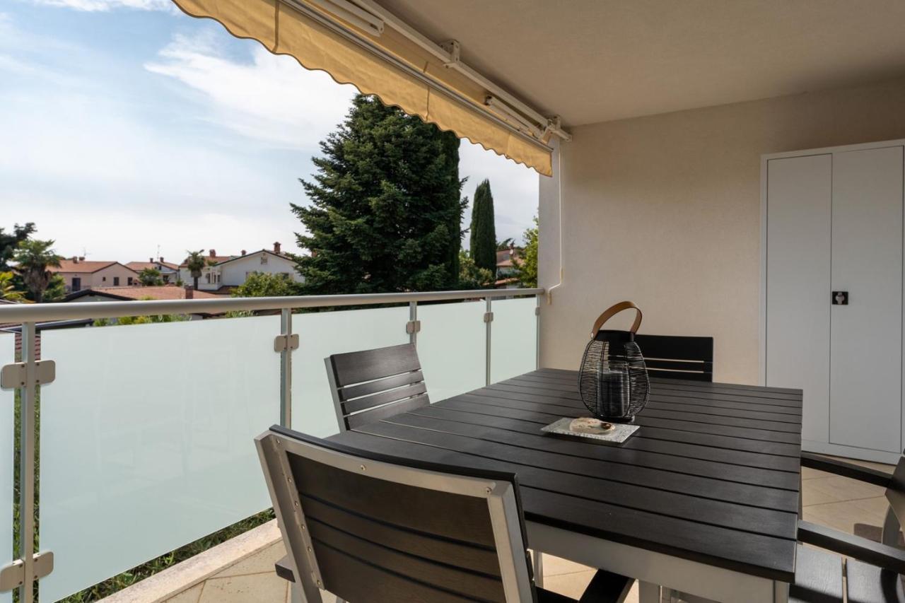 Apartment Sky By Seeadria Agency Novigrad Istria Eksteriør billede