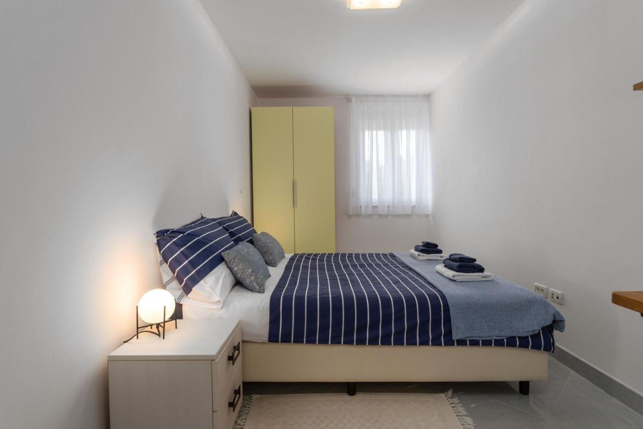Apartment Sky By Seeadria Agency Novigrad Istria Eksteriør billede